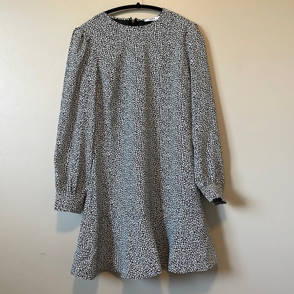 Suzy shier black and white long sleeve printed mini dress - Picture 1 of 5